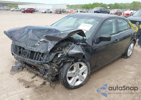 2010 Mercury Milan from USA, damaged, VIN 3MEHM0HA2AR664854